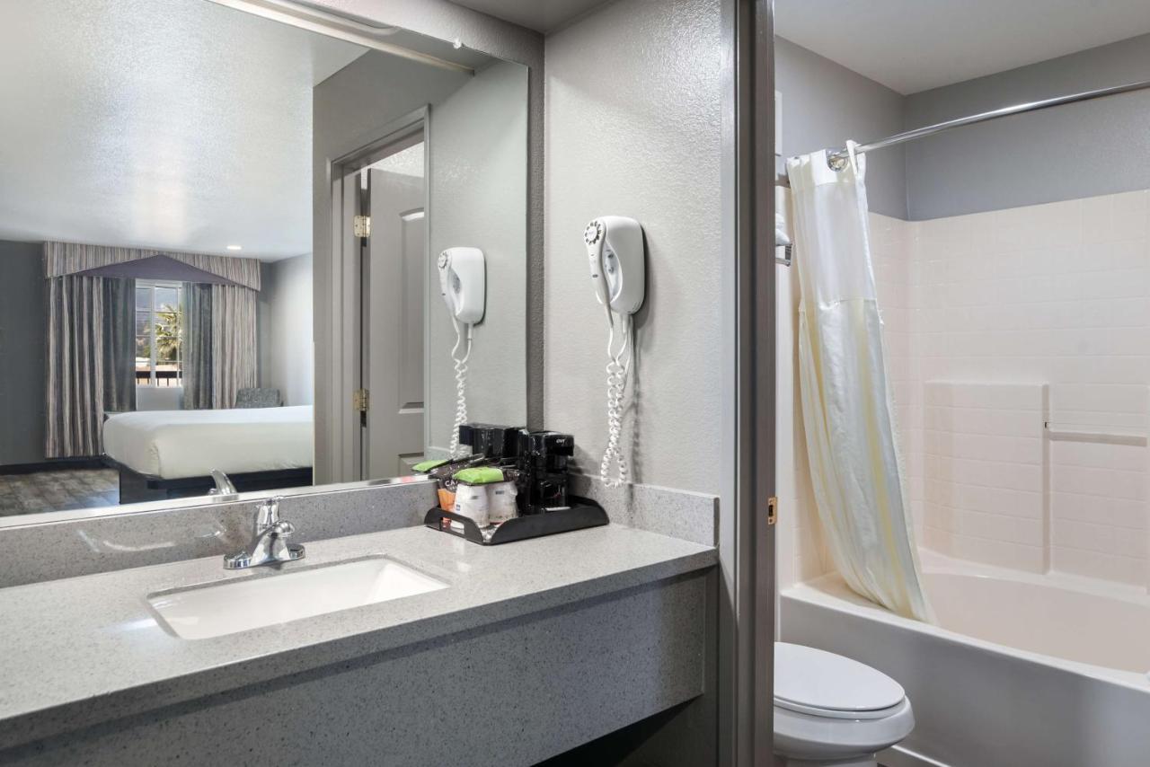 Surestay Hotel By Best Western Ukiah Ngoại thất bức ảnh